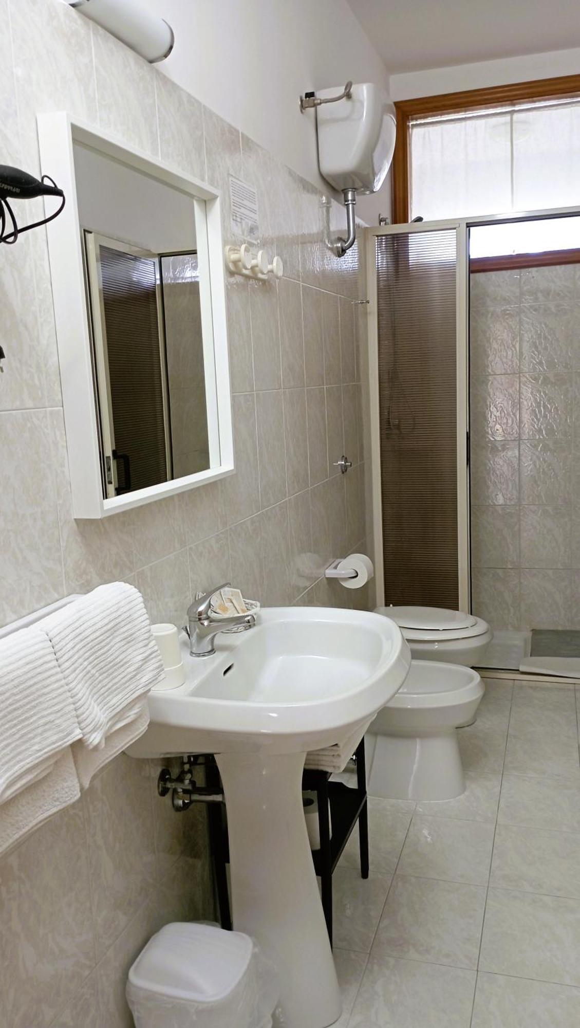 Hotel Residence Villa Ascoli Vieste Exterior photo