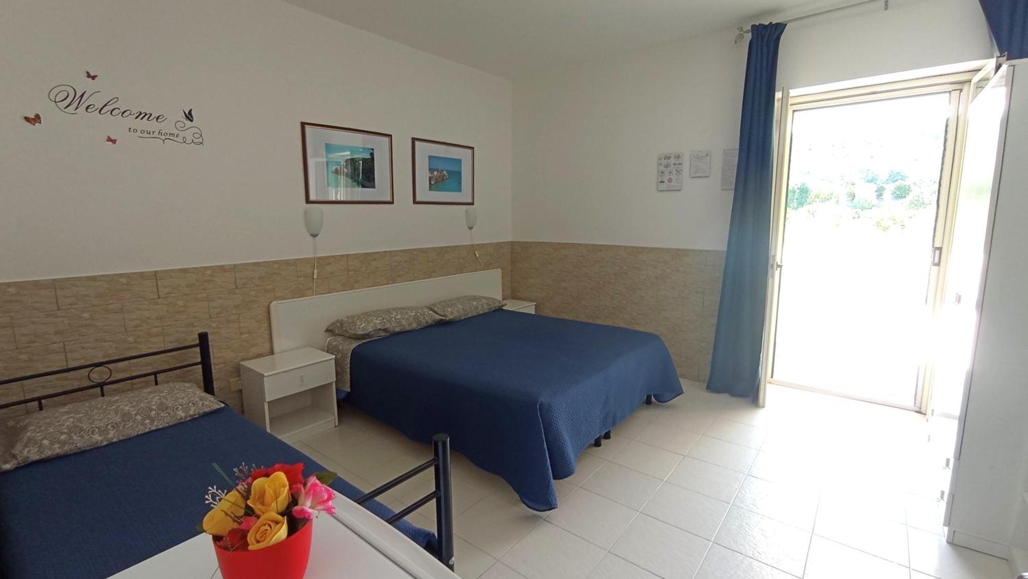 Hotel Residence Villa Ascoli Vieste Exterior photo