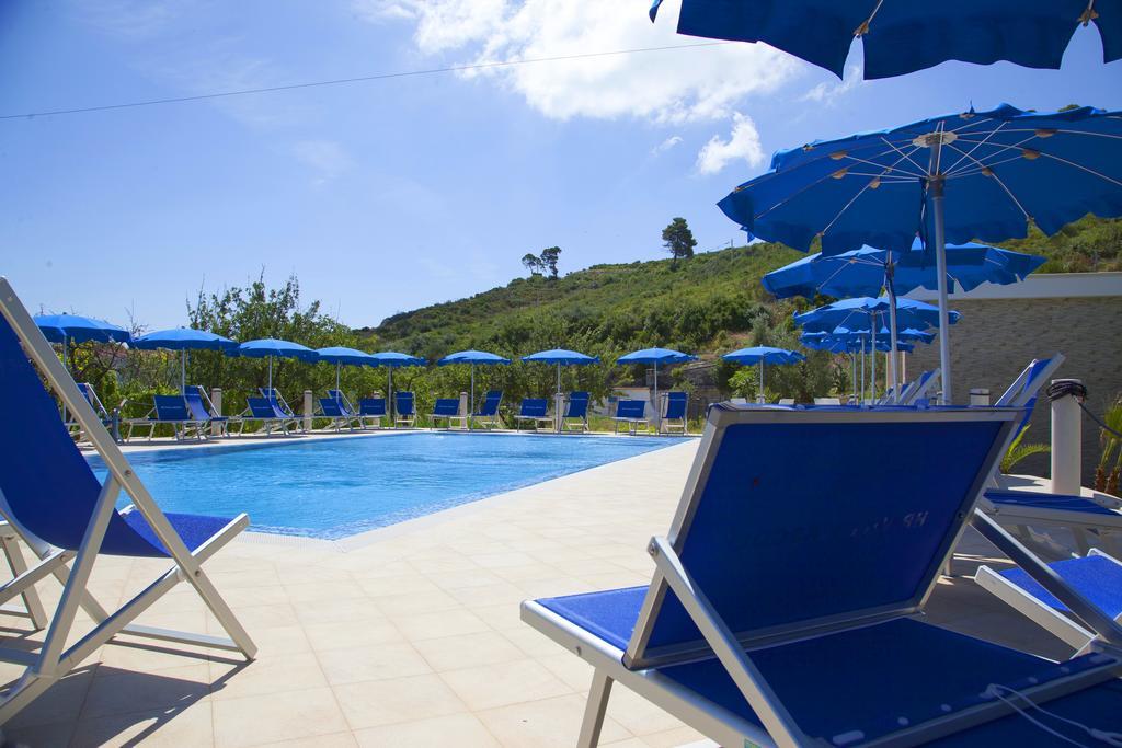 Hotel Residence Villa Ascoli Vieste Exterior photo